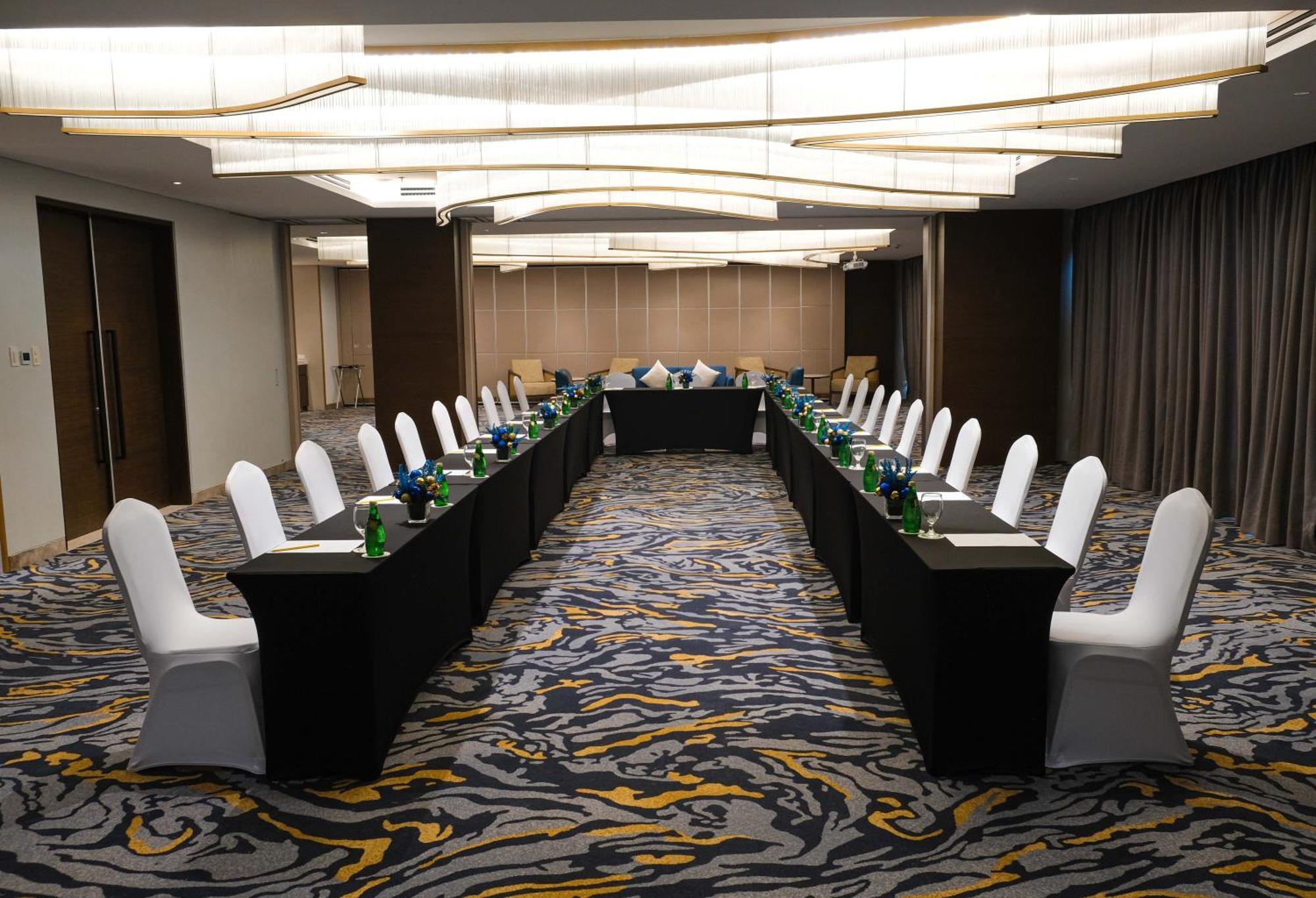 Paranaque City Kingsford Hotel Manila מראה חיצוני תמונה